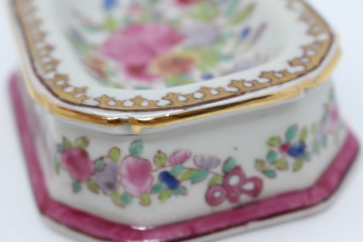 RARO Saleiro Porcelana Chinesa Yong Sheng Cai Ci Chang XX