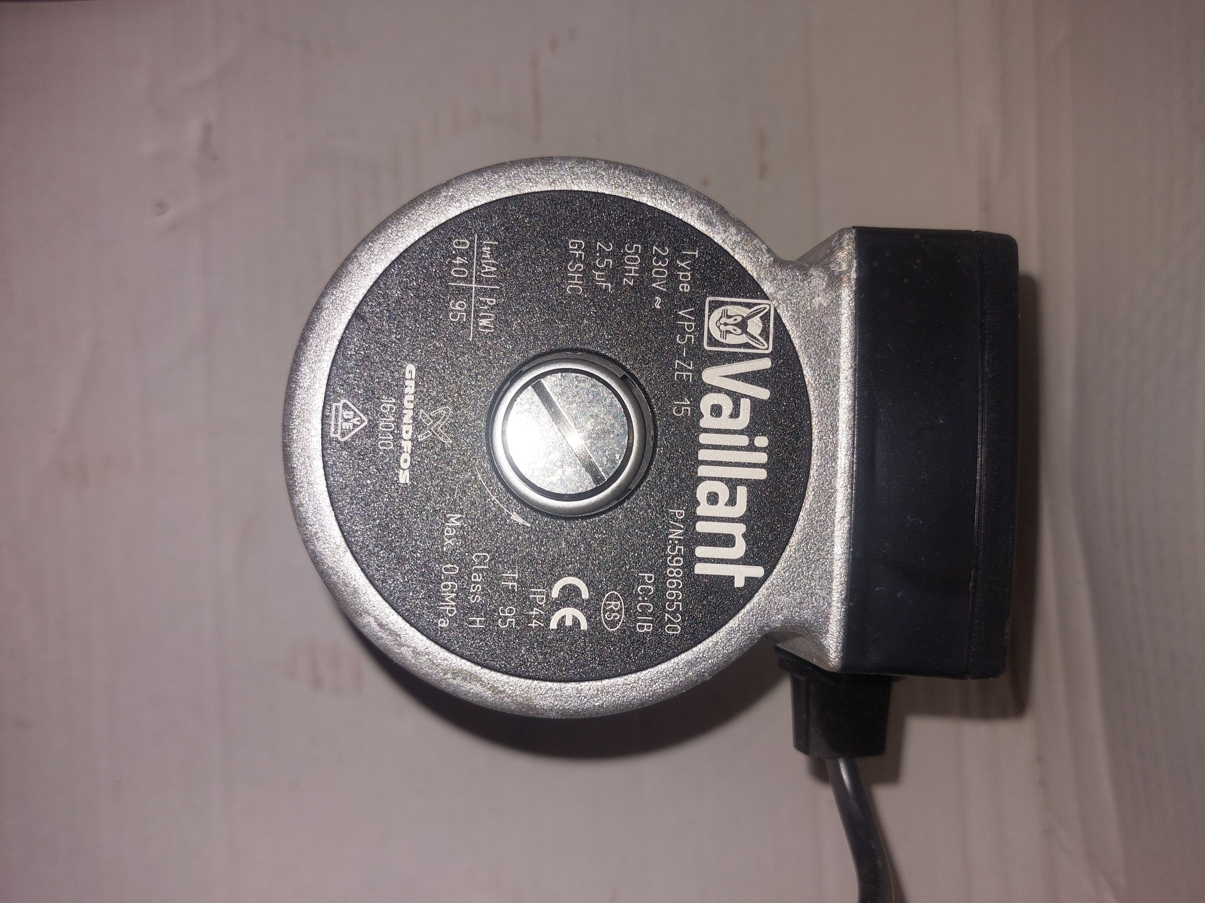 Pompa Grundfos VP5-ze15 Vaillant