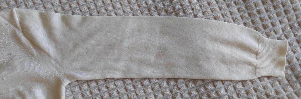 Sweterek damski jasny krem