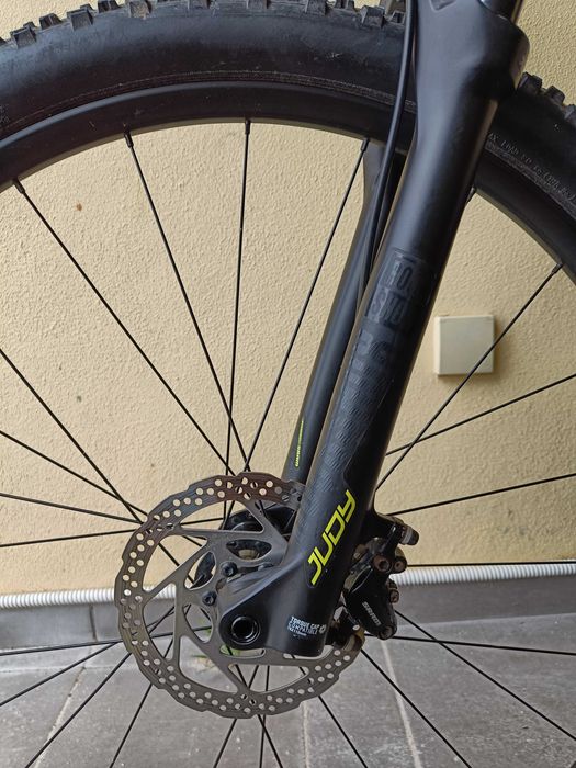 Bicicleta Specialized Chisel M 29'