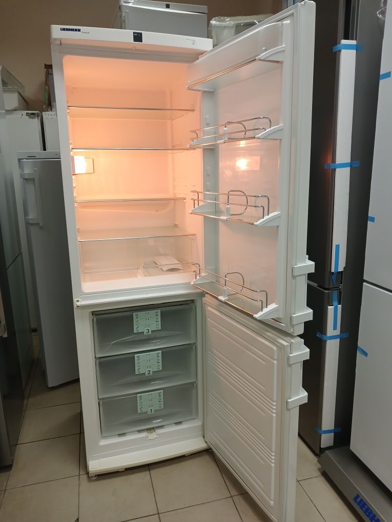 Холодильник Liebherr  Premium класса