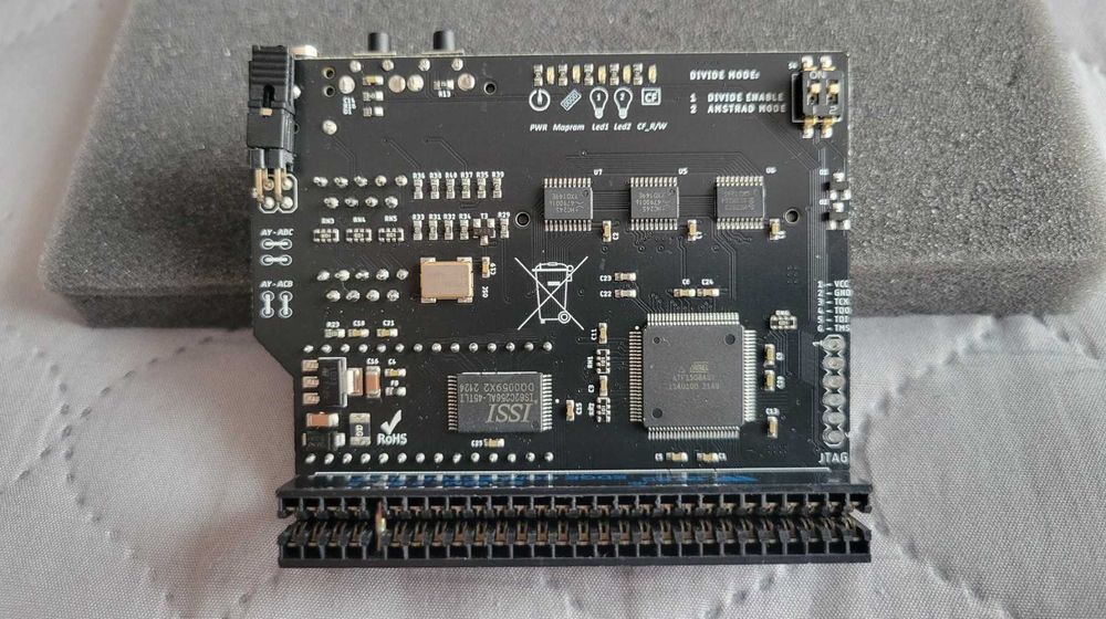 ZX Spectrum DivIDE_AY + CF Card 2GB