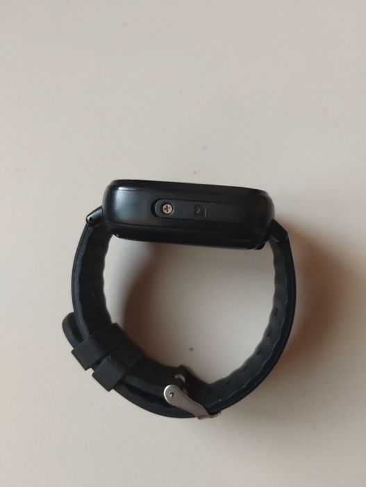 Дитячий смарт-годинник AmiGo GO 0001