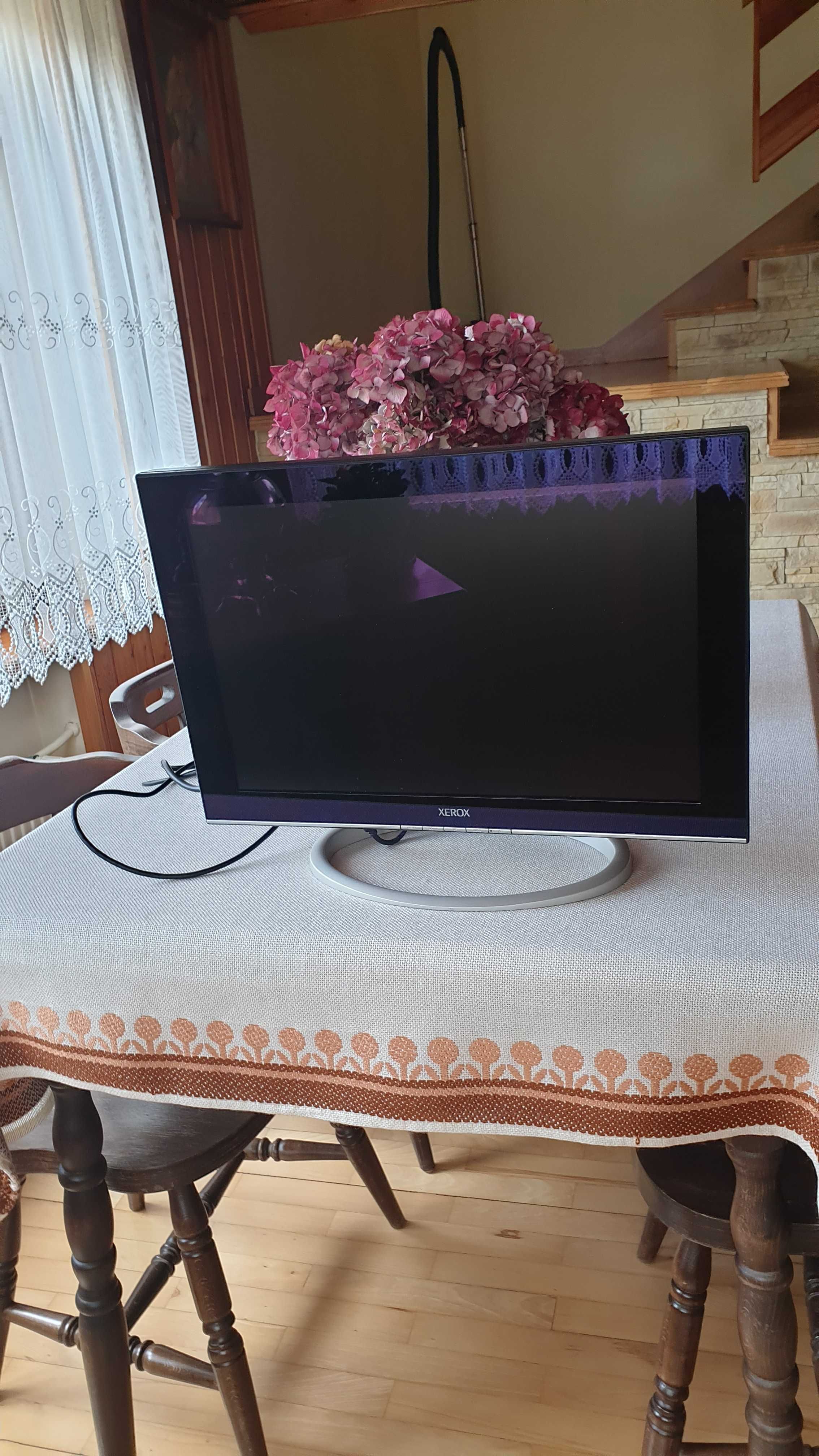 Monitor Xerox XM7-19W