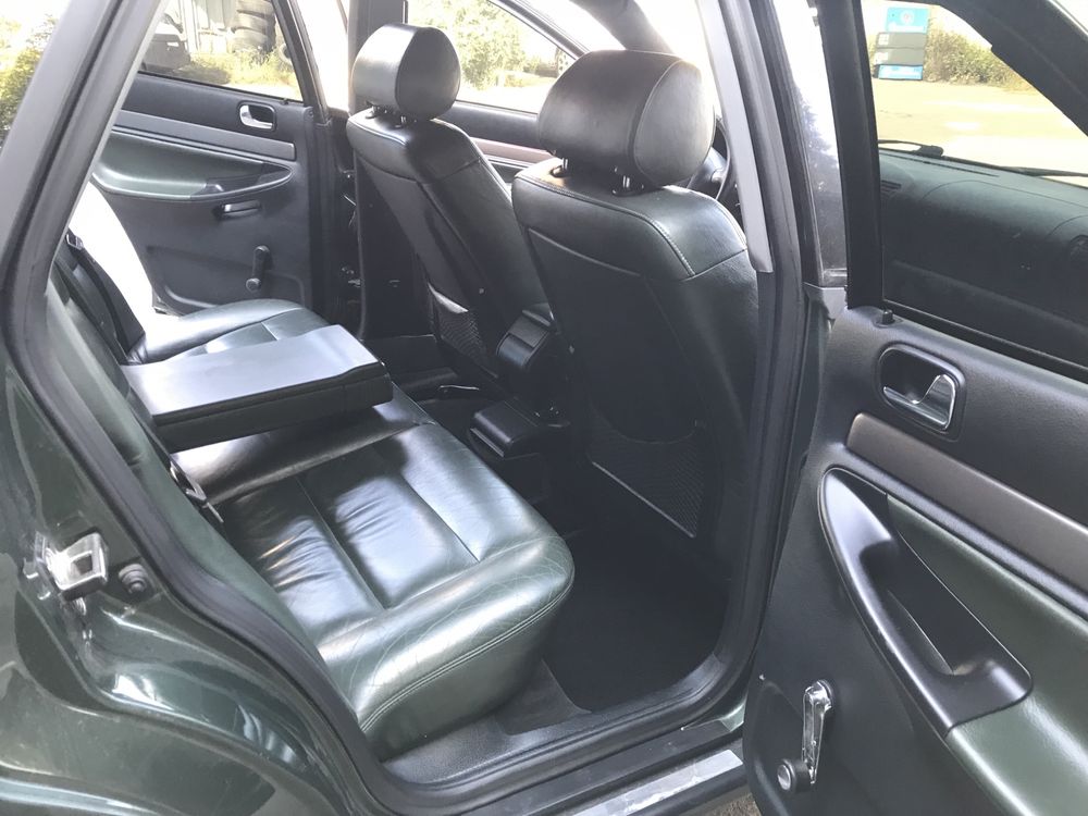 AUDI A4B5 2000p.