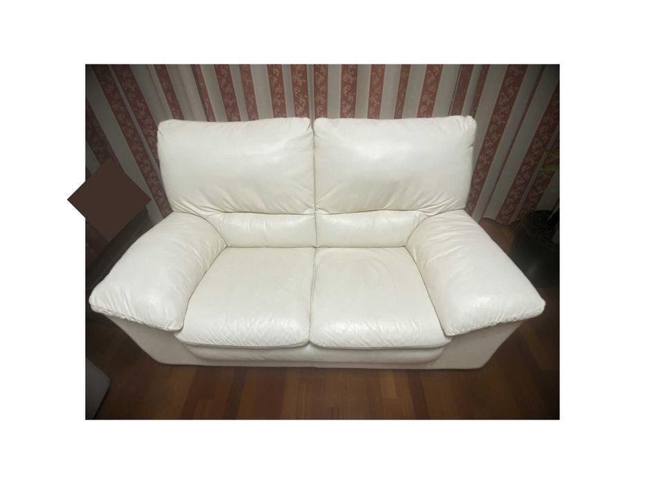 Sofá de 2 Lugares em pele - Divani&Divani