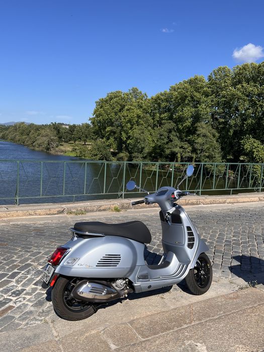 Vespa 300 SuperTech