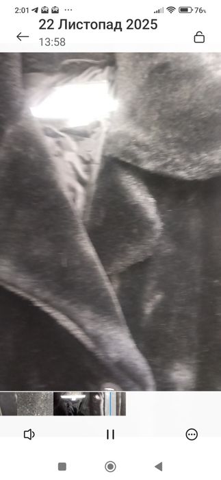 Жіноча шубка. З еко хутра