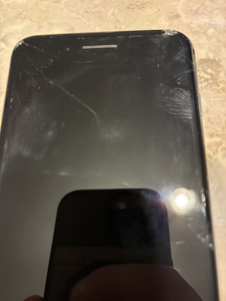 Iphone 8 plus 256gb 95 % bateria