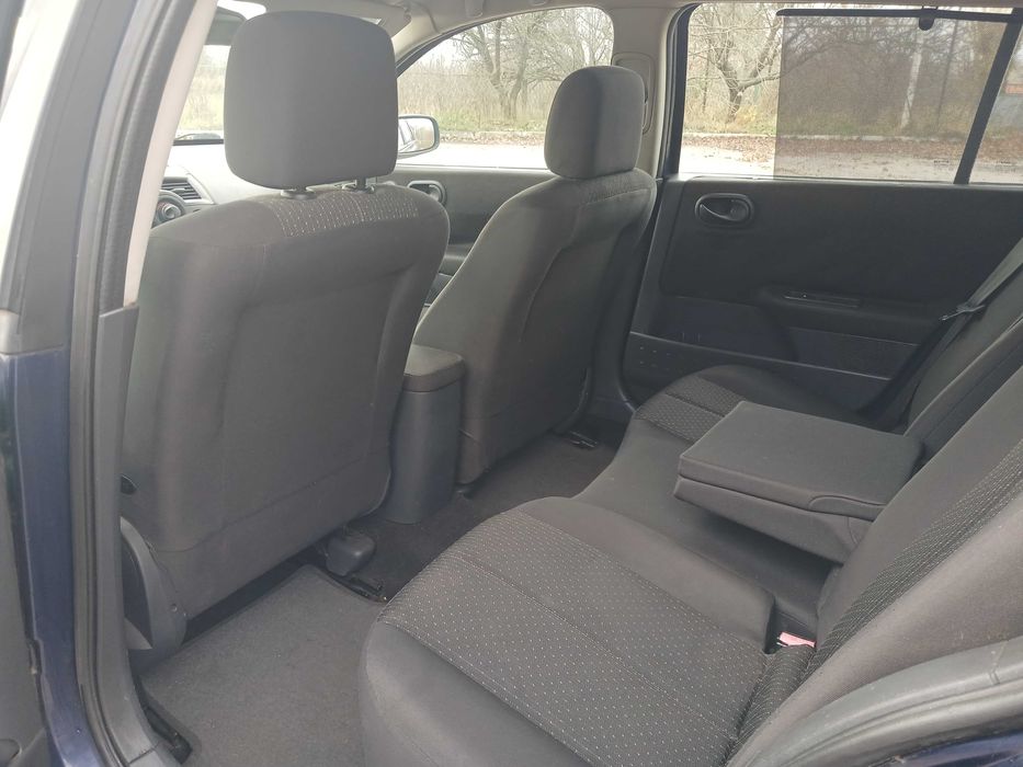 Продам RENAULT Megane