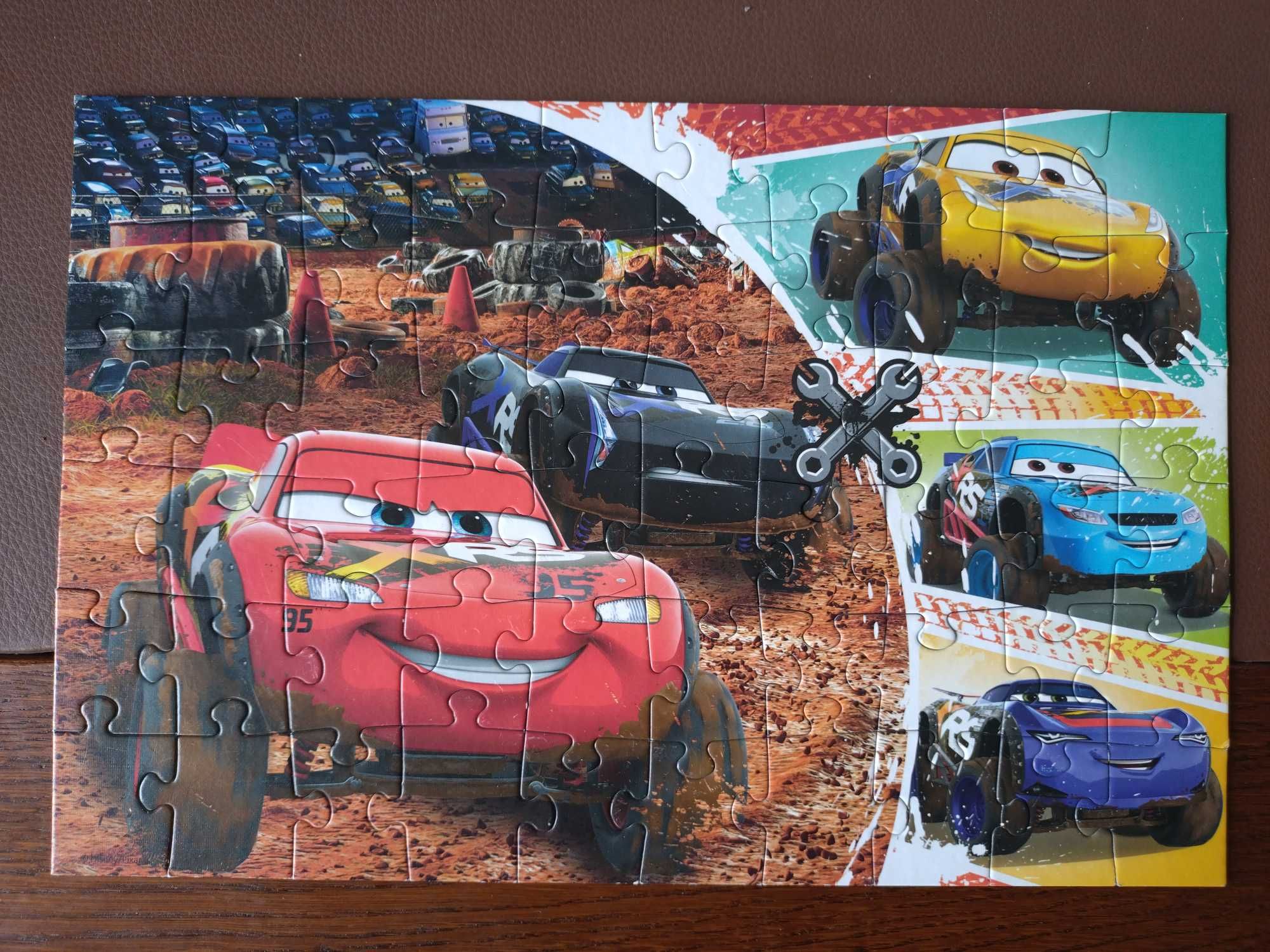 Puzzle 60 el. Auta, Trefl, stan BDB