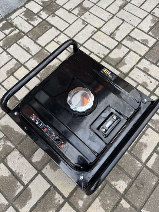 Генератор Dnipro-M