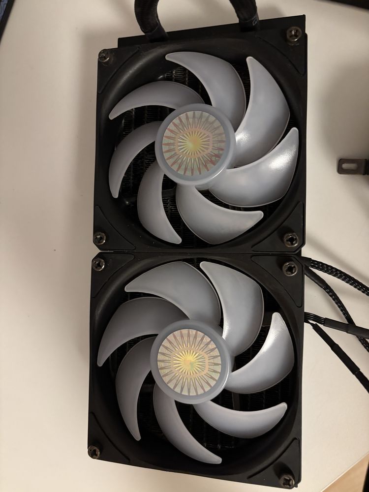 Chlodzenie wodne COOLER MASTER MasterLiquid ML240L v2 RGB