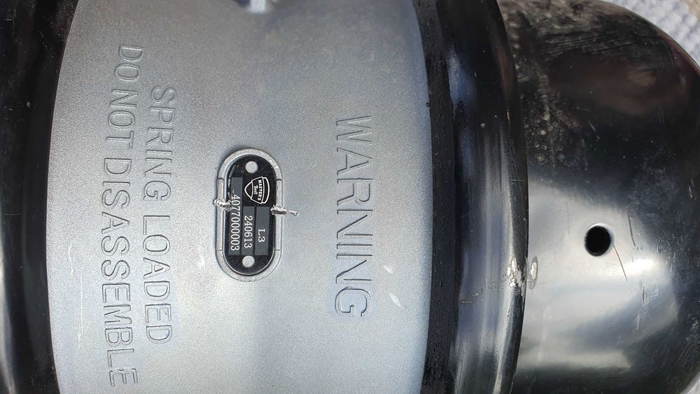 Cylinder hamulcowy z podwójną membraną