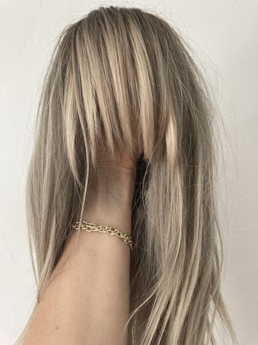 Peruka chlodny blond syntetyczna