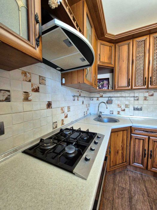 Продам будинок дуплекс з ремонтом с. Богданівка Броварський рн Бровари