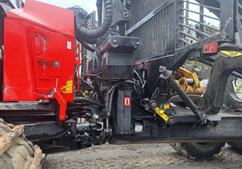 Forwarder Komatsu 855.2 ciągnik leśny maszyna leśna Dotacja od 1%