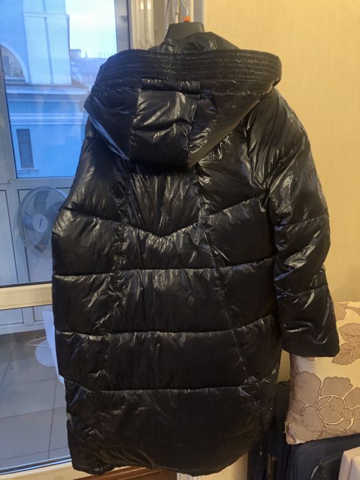 Продам пуховик RINASCIMENTO