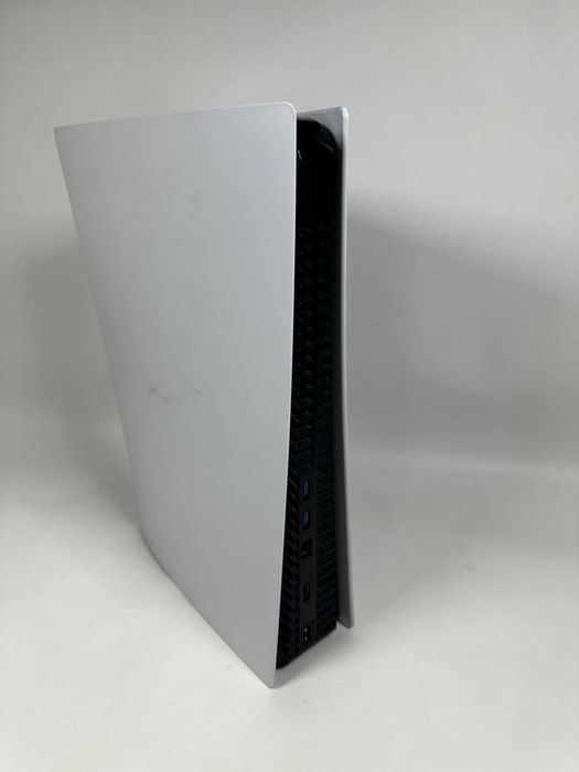 Ігрова приставка Sony Playstation 5 Digital Edition під ремонт