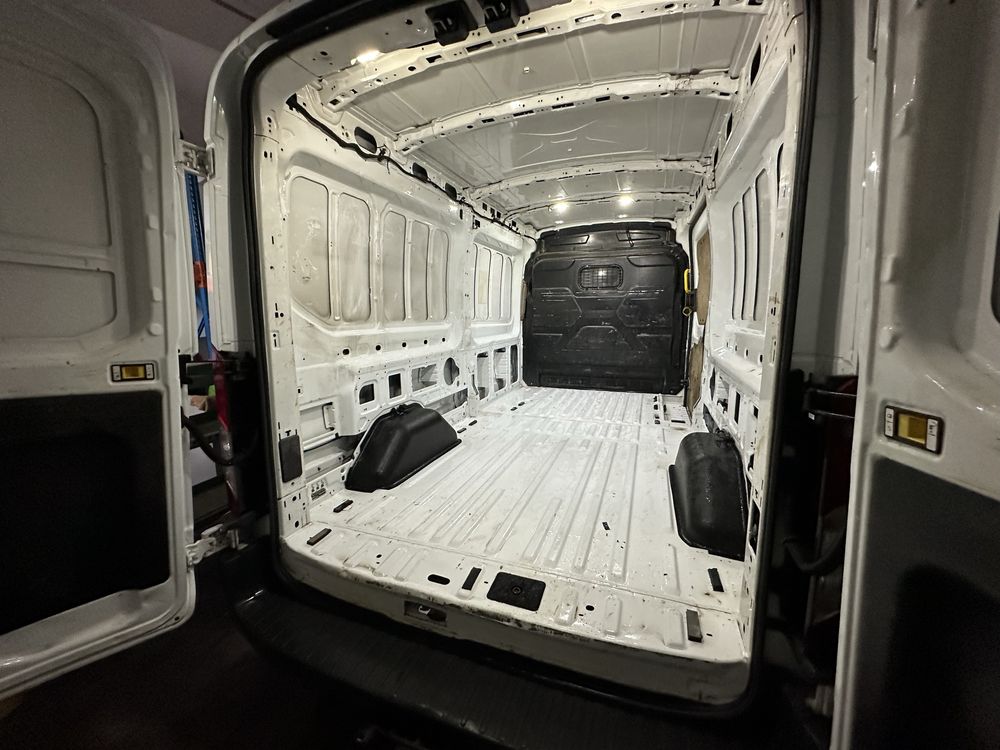 Ford Transit L2H2 2,2 TDCI