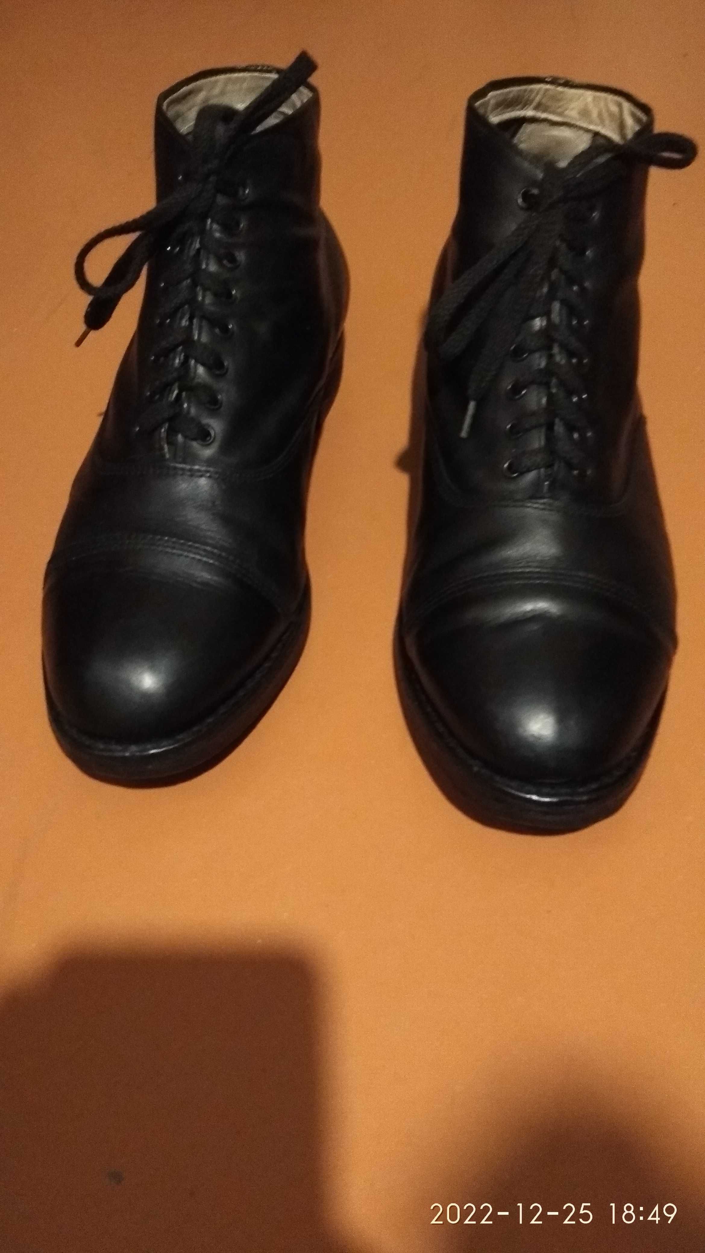 Ботинки Cap toe кожаная классика рантовые.