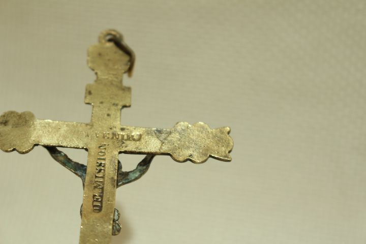 Crucifixo em Bronze com Anjos Querubim 13 cm