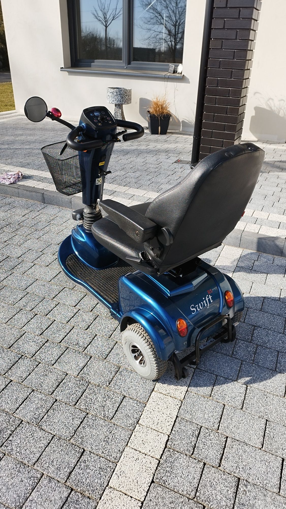 Skuter dla seniora Sterling Swift RS