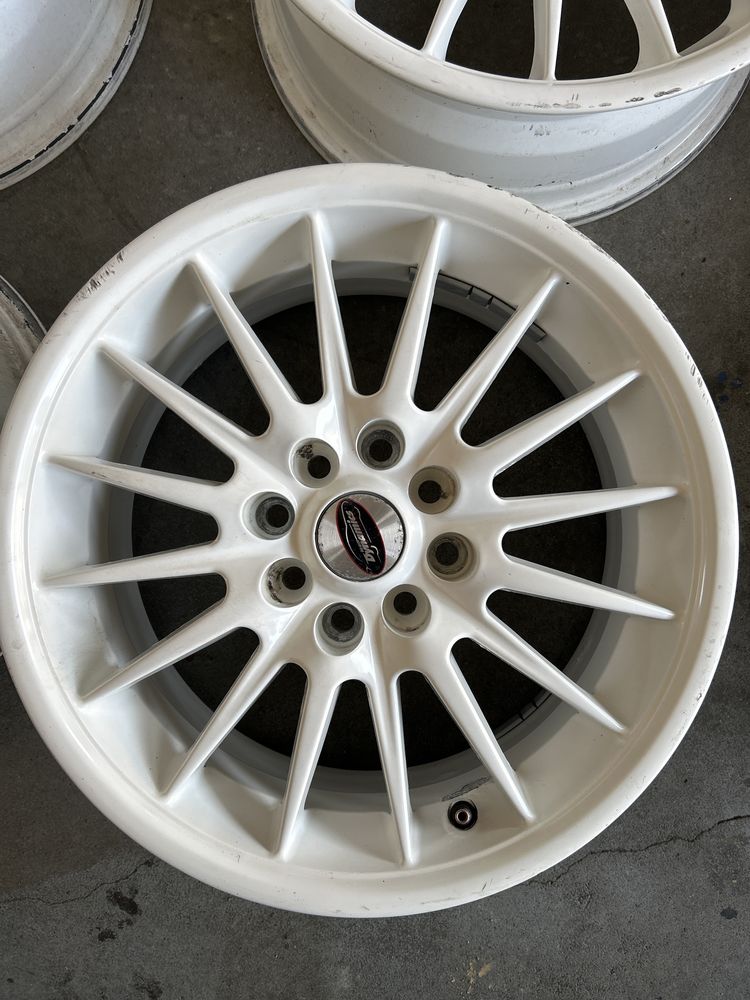 Felgi ford fiesta 6  15 cali