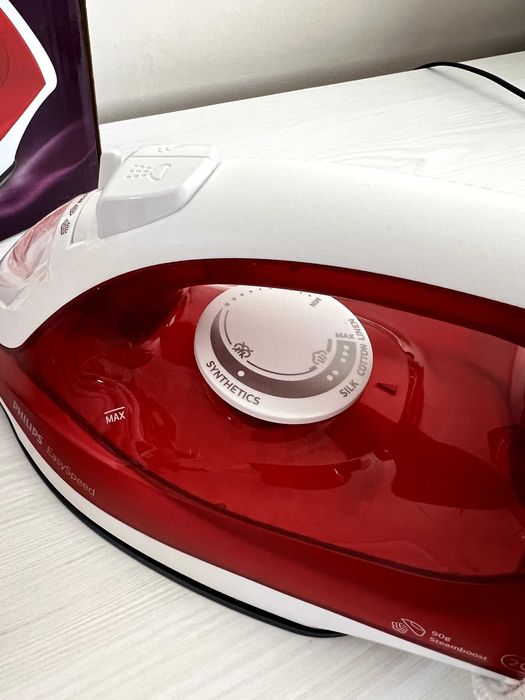 Праска Philips EasySpeed 2000W