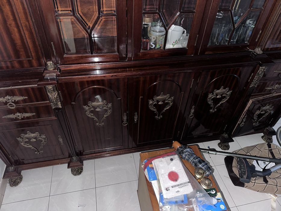 Armário/Louceiro/Cristaleira Vintage