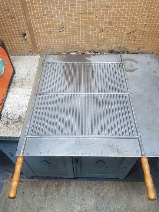 Щетка для чистки решеток, щипцы, шампура, решетка из нержавейки