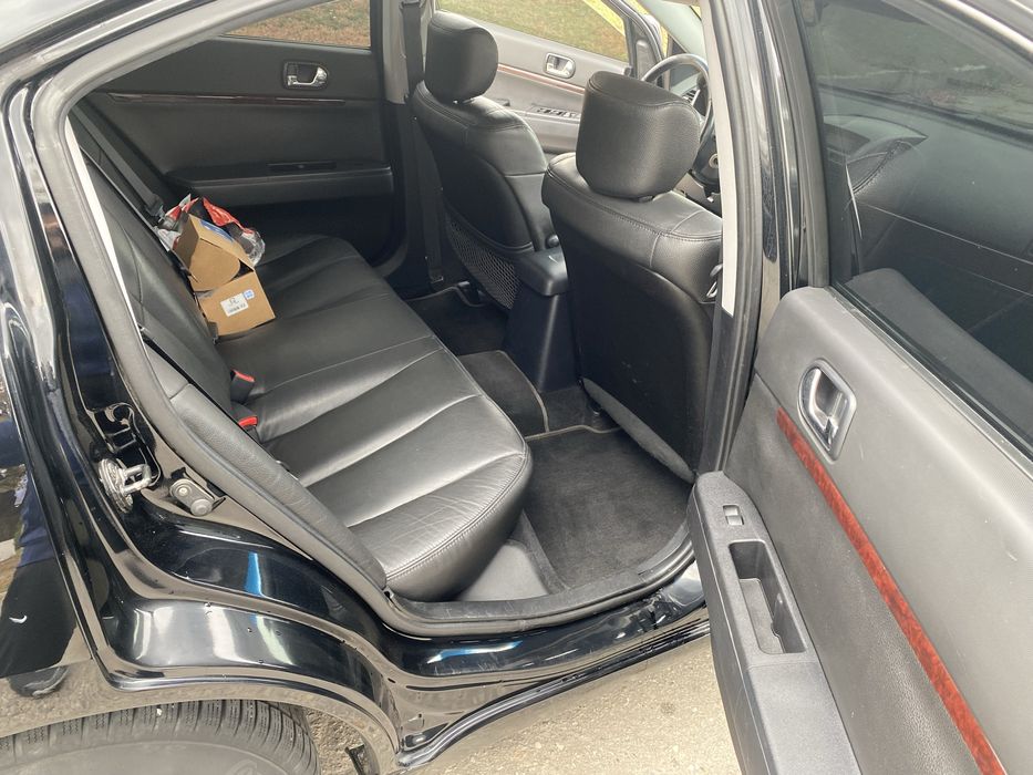MITSUBISHI Galant. 2008