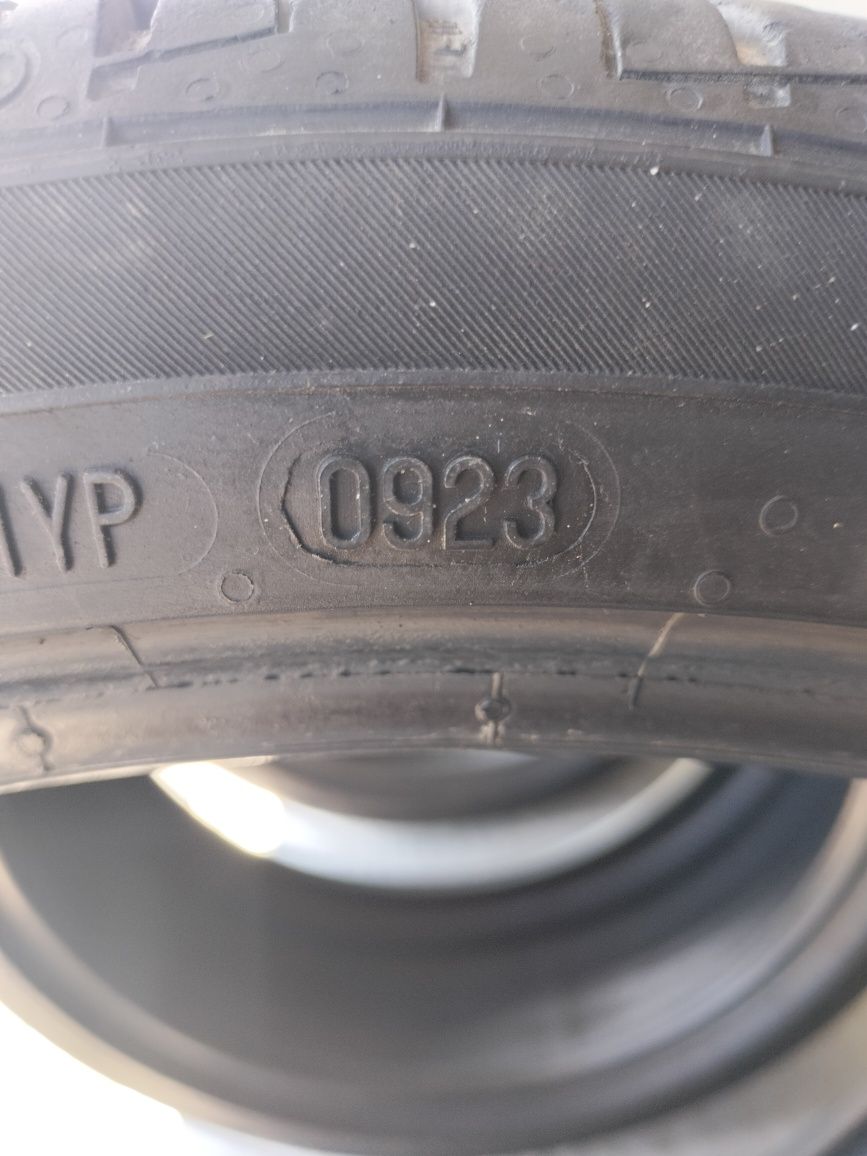 Opony Barum Bravuris 5. 215/40 R18 YXL