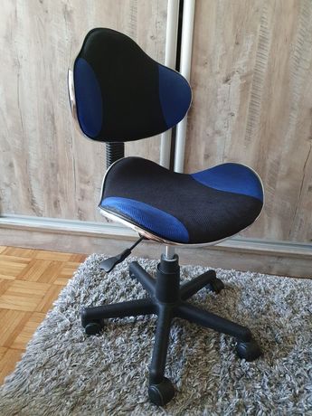 Fotel do biurka niebiesko-czarny