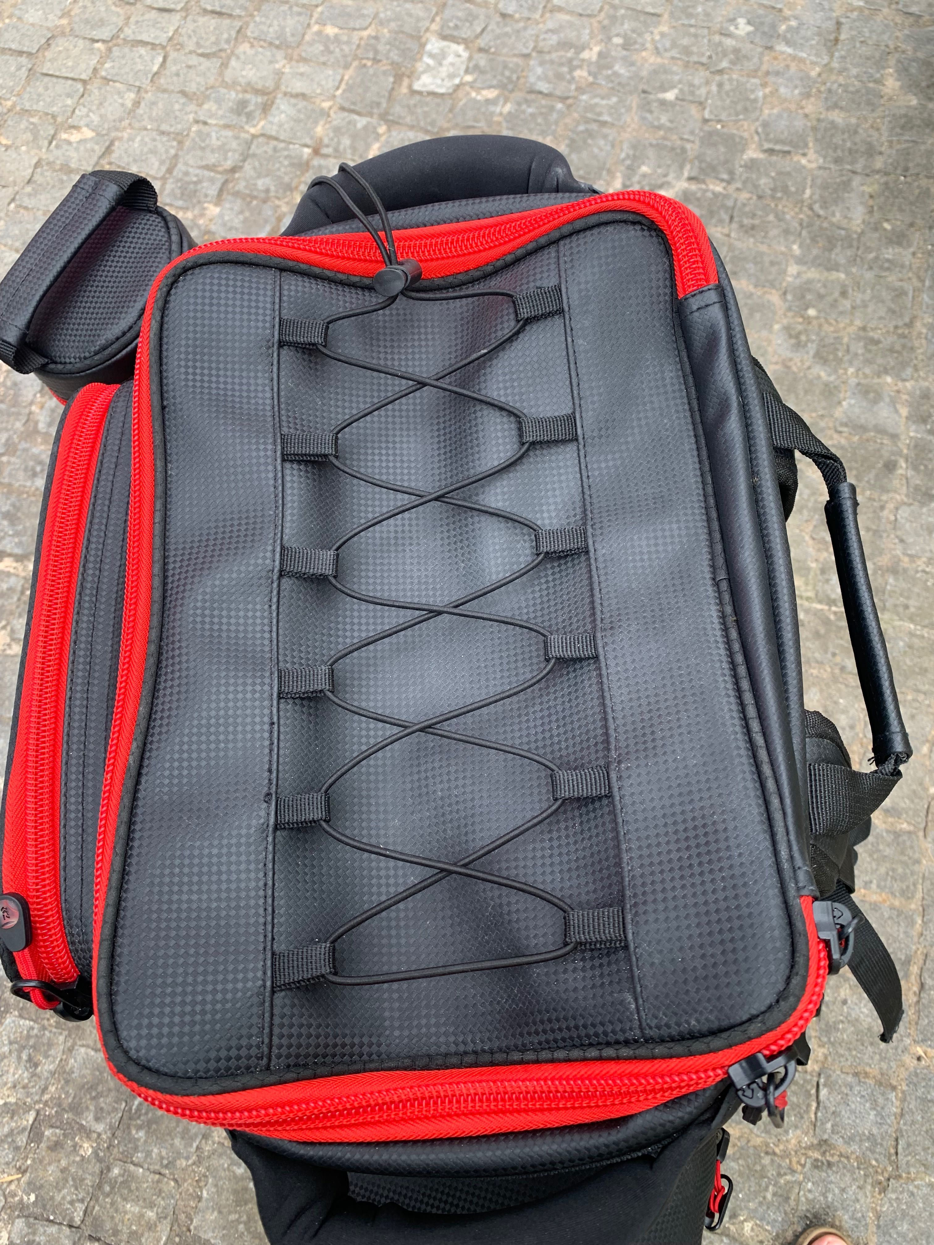 Mochila de pesca Daiwa Tournament Surfcasting