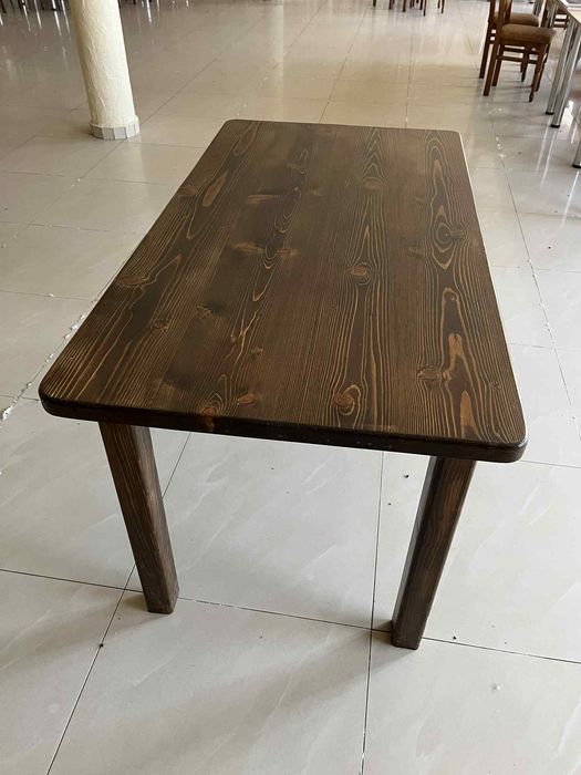 Стіл на кухню новий