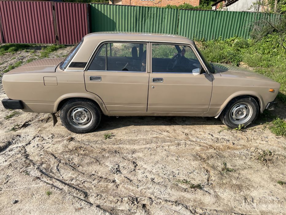 Продам Ваз 2105