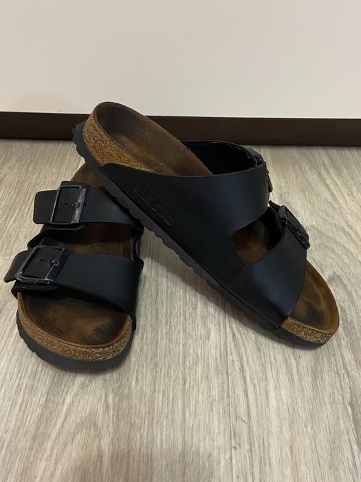 Шльопанці Біркенштоки