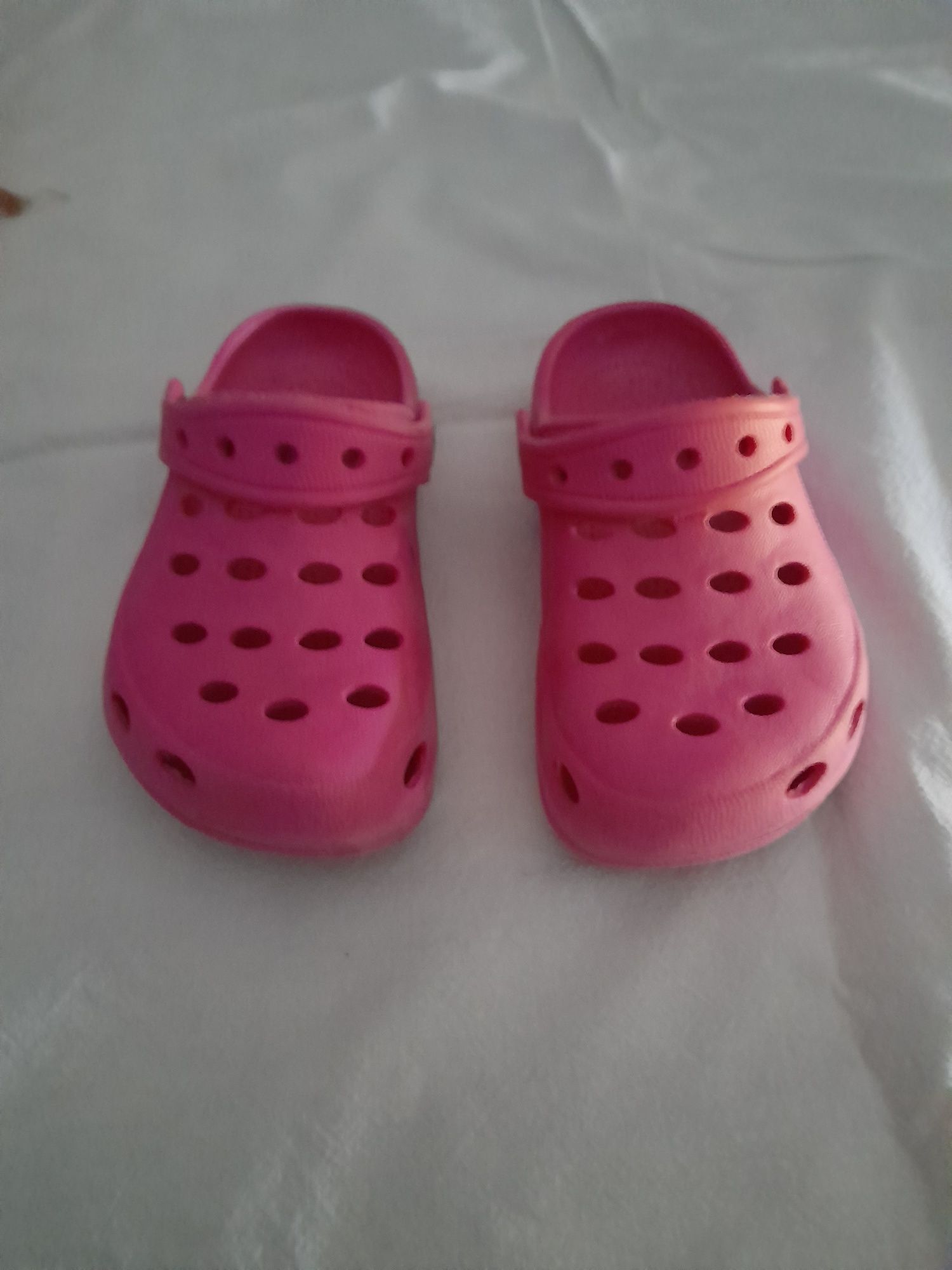 Crocs criança cor rosa