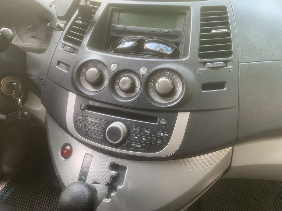 Продам MITSUBISHI grandis