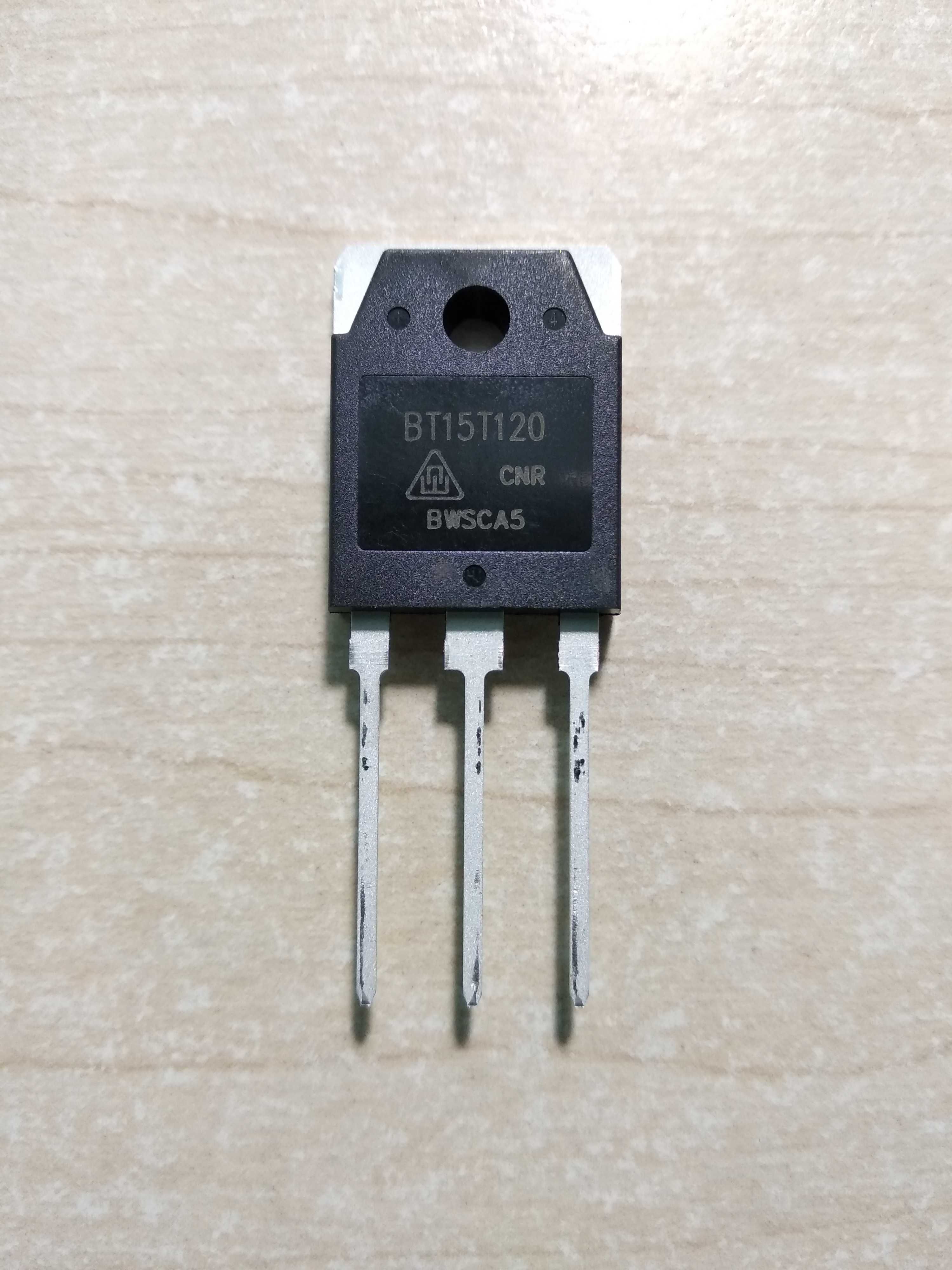 IGBT-транзистор BT15T120CNR BT15T120 TO-247