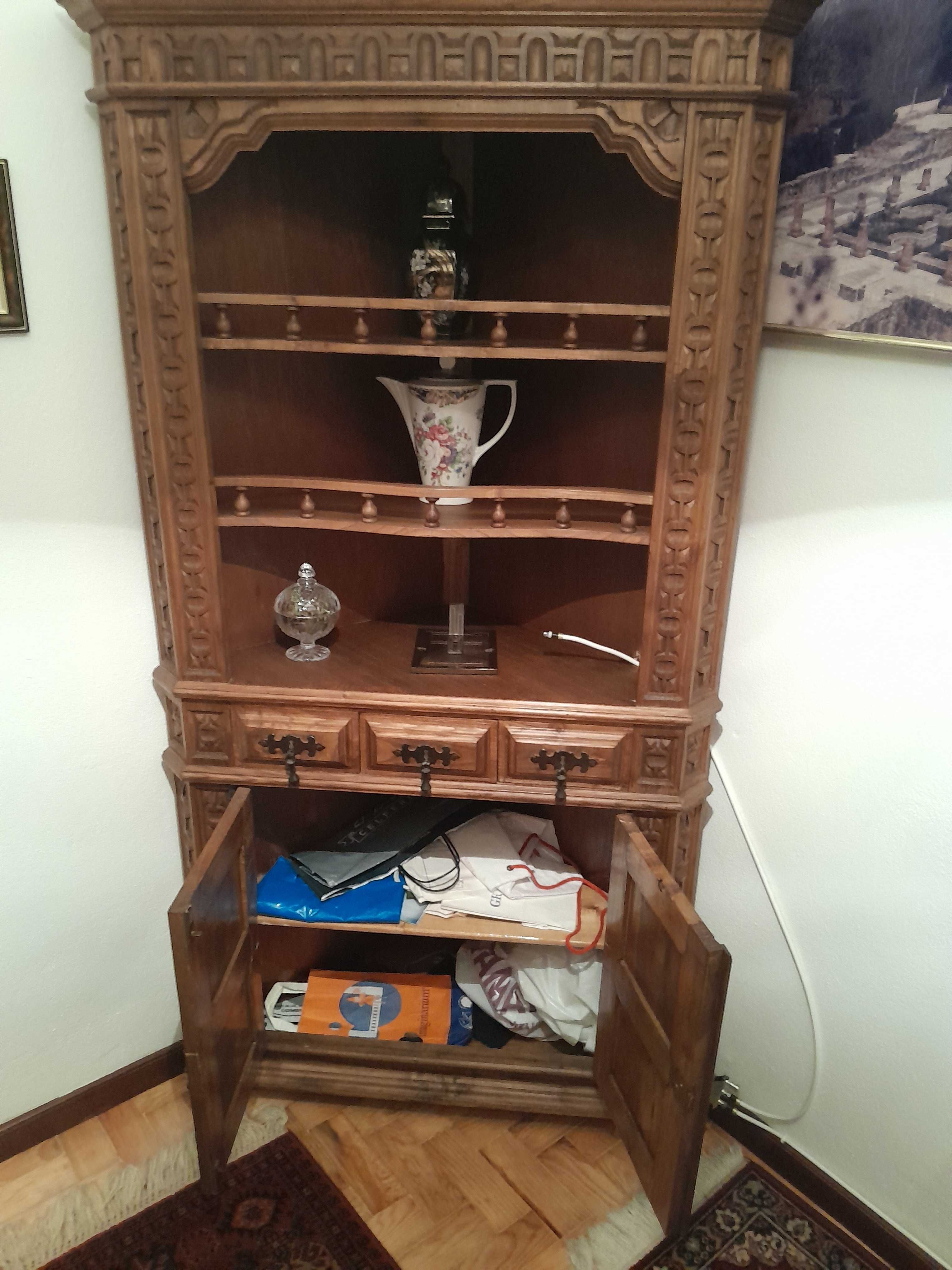 Móvel de canto vintage
