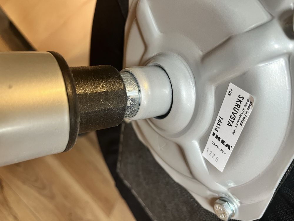 Fotel obrotowy Ikea Skruvsta
