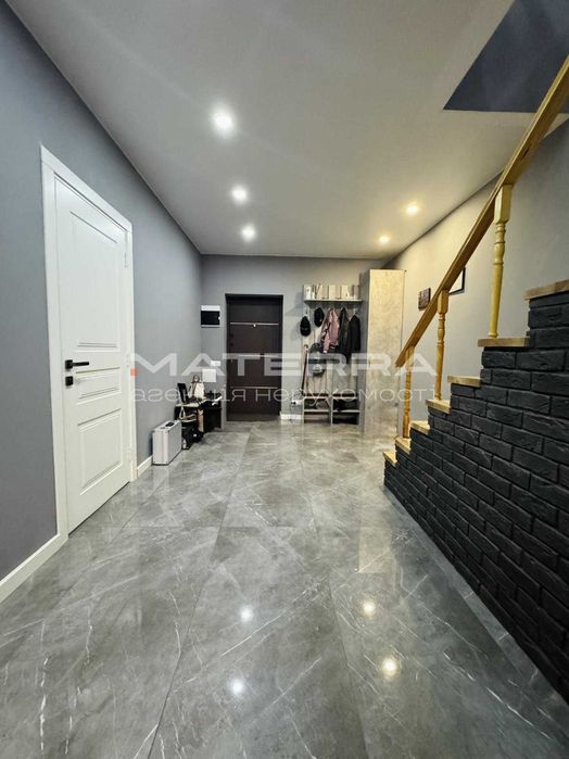 Без% Продаж Таунхауса 145 м2 з ремонтом та меблями Білогородка