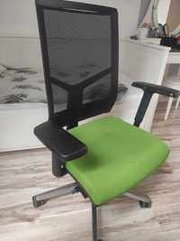 Czarno- zielone Krzesło biurowe bejot