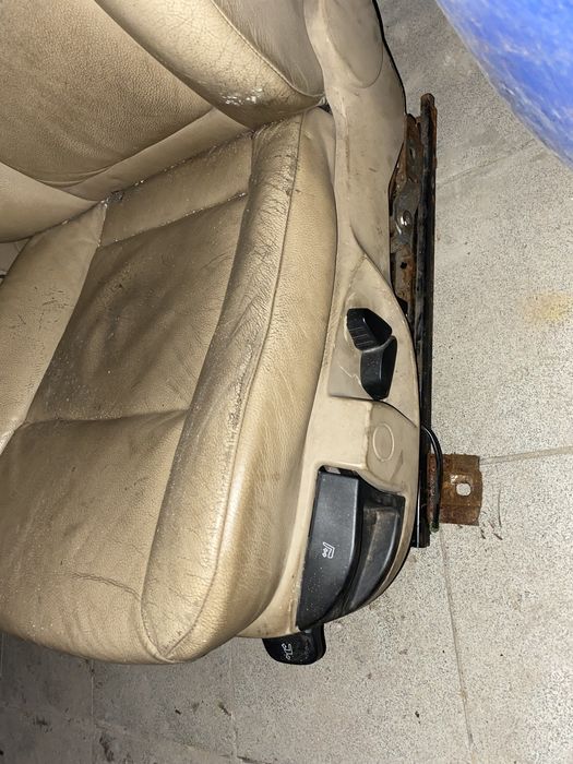 Салон сидіння боковини задній ряд bmw e36,34,60,39