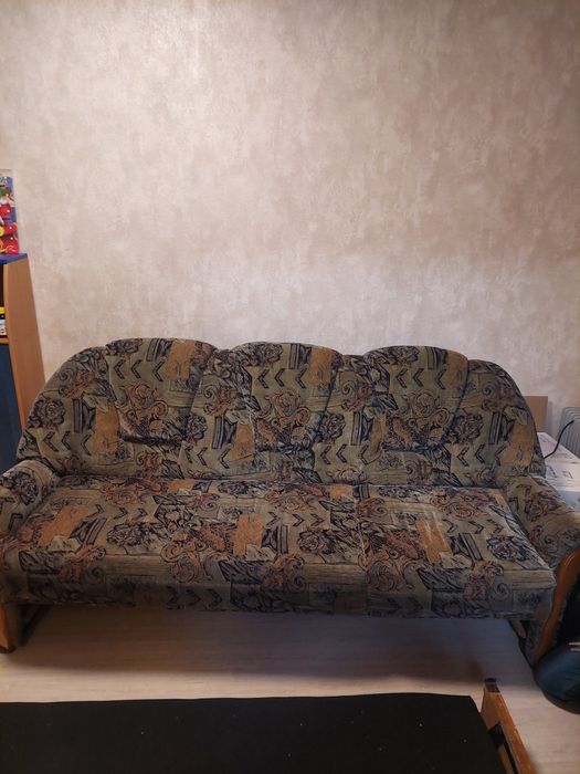 Диван розкладний двомісний ЦІНА-ШАРА.