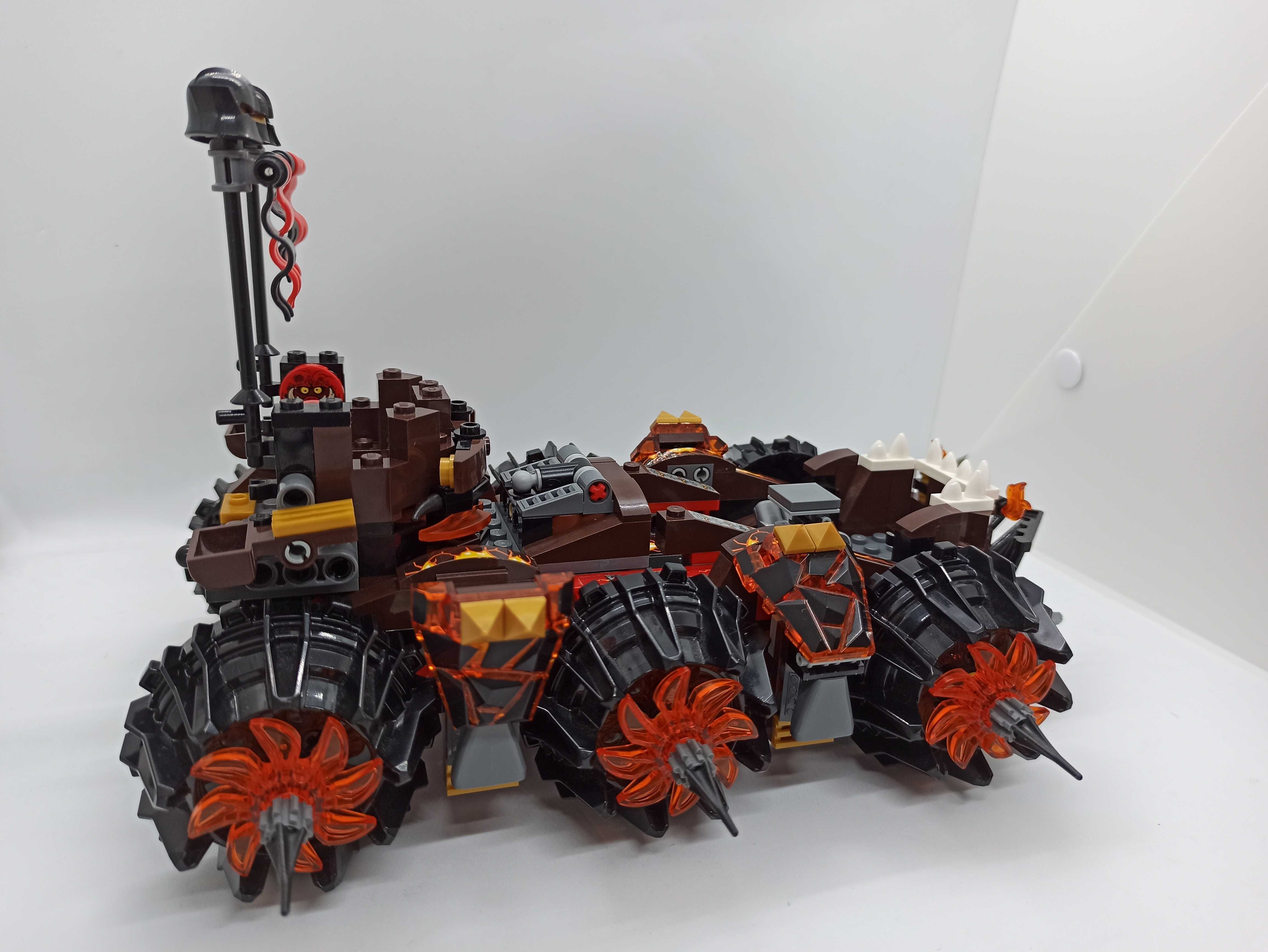 Lego 70321 General Magmar's Siege Machine of Doom