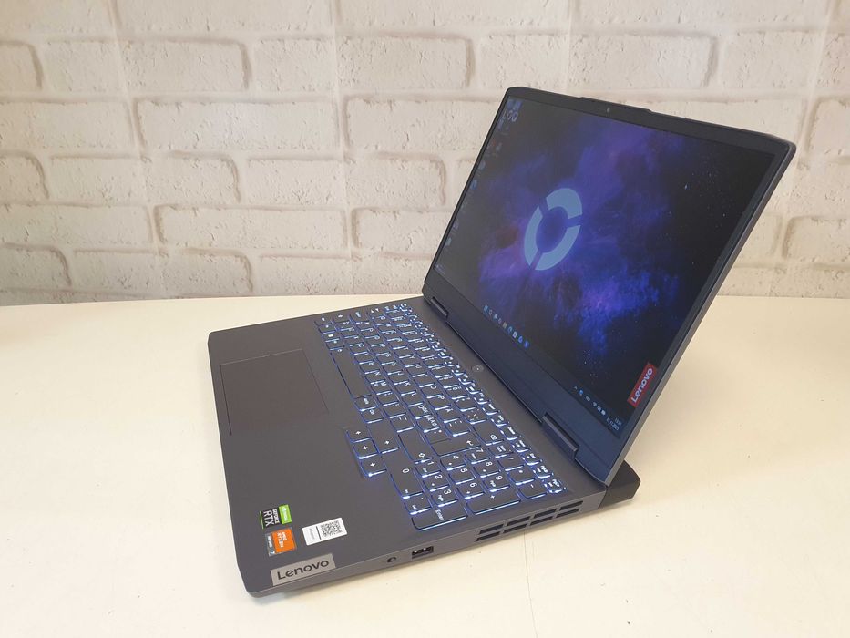 Игровой Монстр Lenovo LOQ 16APH∎Ryzen 7 7840HS∎16GB∎144ГЦ∎IPS∎RTX 4060