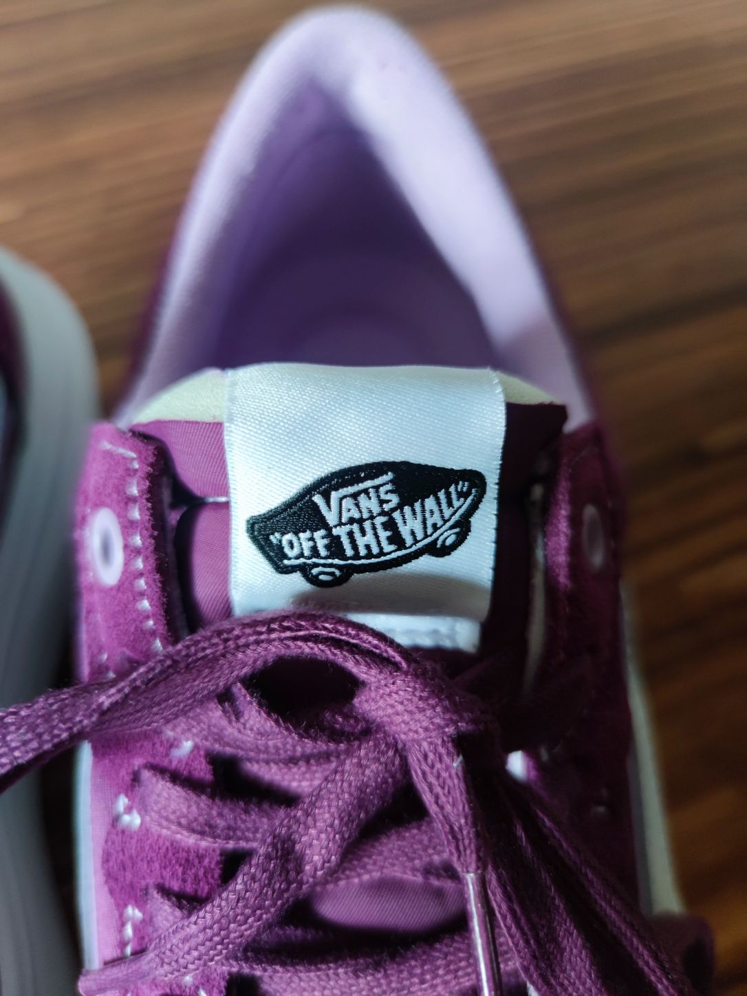 Skórzane (zamszowe) buty Vans na grubych podeszwach Nowe 100 zł TANIEJ